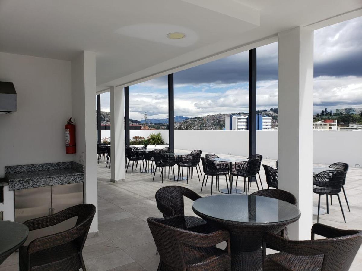 Hermoso Departamento, Centrico Y Tranquilo Quito Buitenkant foto