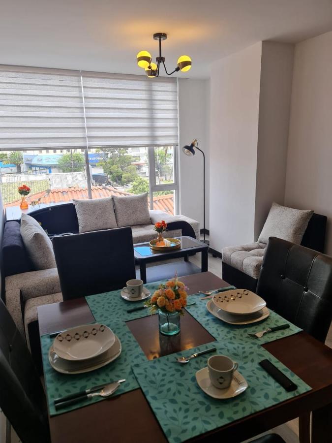 Hermoso Departamento, Centrico Y Tranquilo Quito Buitenkant foto