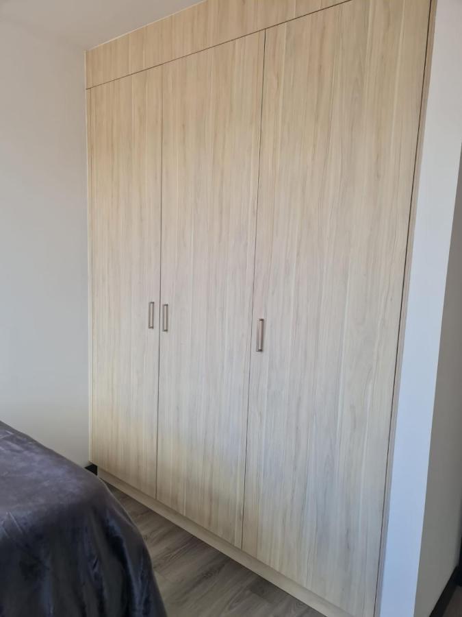 Hermoso Departamento, Centrico Y Tranquilo Quito Buitenkant foto